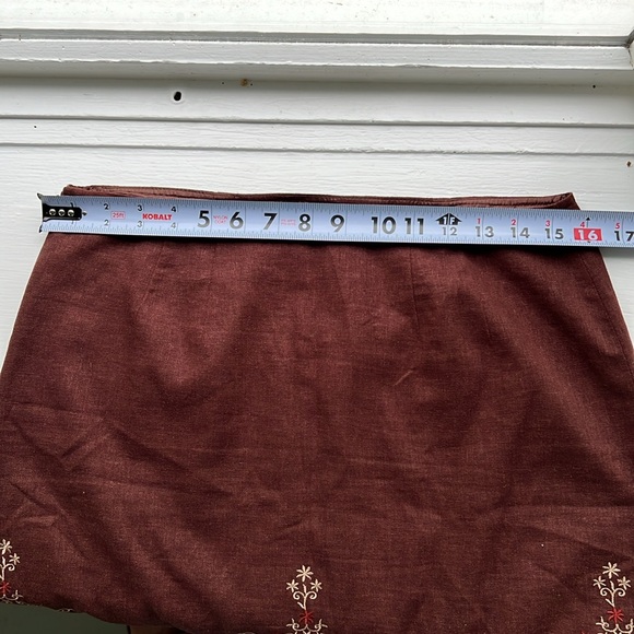 Vintage B.Moss Brown Linen Embroidered Fringe Skirt Size 8 - Picture 14 of 15